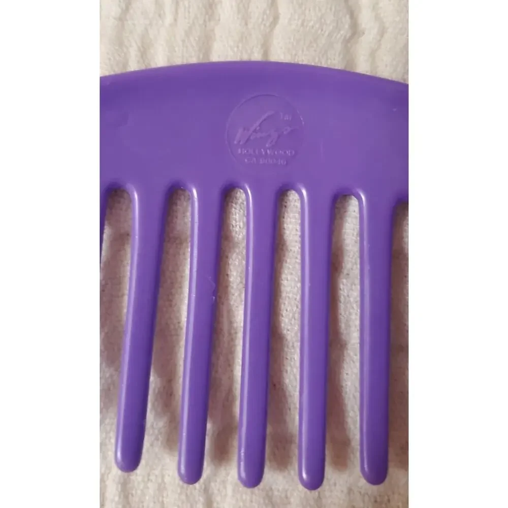 Vintage Wings Hollywood Plastic‎ Hair Comb Purple